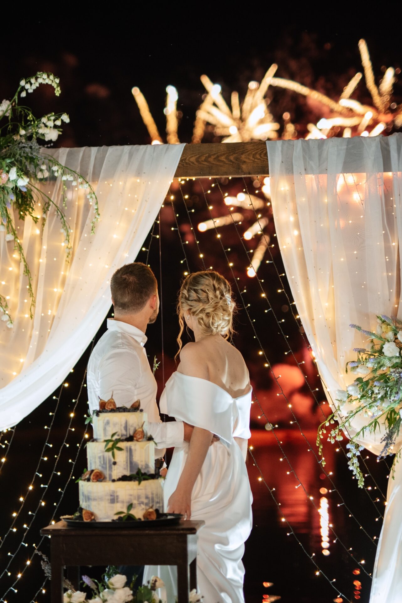 Top three june 2023 wedding color combinations